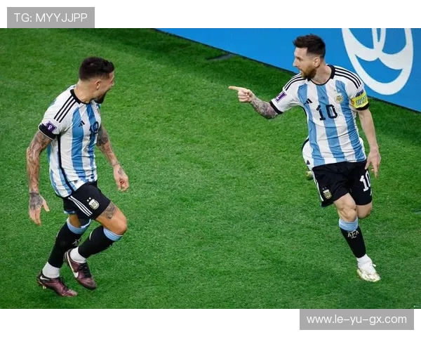 奥塔门迪世界杯决赛表现出色，关键防守助阿根廷夺冠