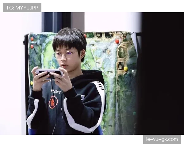 狼队防线坚如磐石 展现强大防守能力