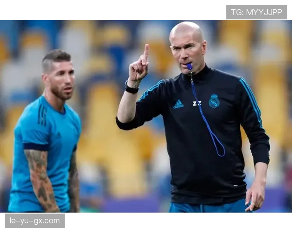 齐达内重返伯纳乌：战术革新引领皇马再创辉煌