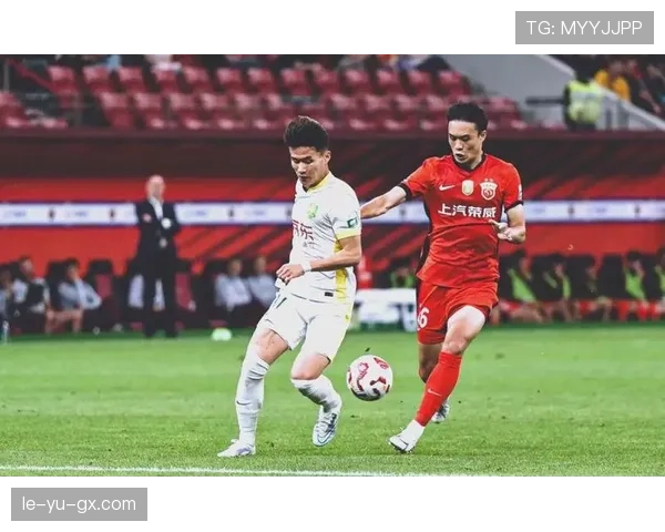 中超争冠白热化，多队上演精彩对决引关注