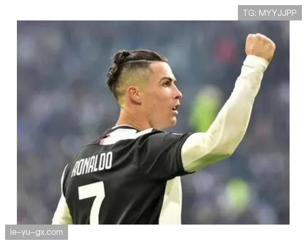 Rodrygo场外生活揭秘：自律习惯与积极理念如何塑造皇马新星