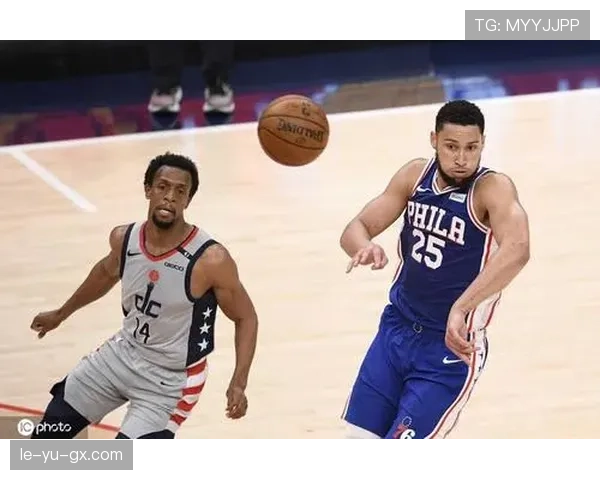 莱万多夫斯基展现卓越传球视野，助力球队进攻稳步提升