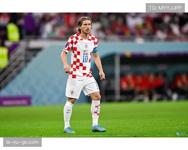 克罗地亚队领袖莫德里奇本赛季表现稳健，持续提升球队中场竞争力