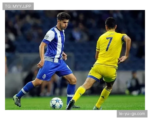 内维斯17岁欧冠首秀解析：天才起点如何奠定