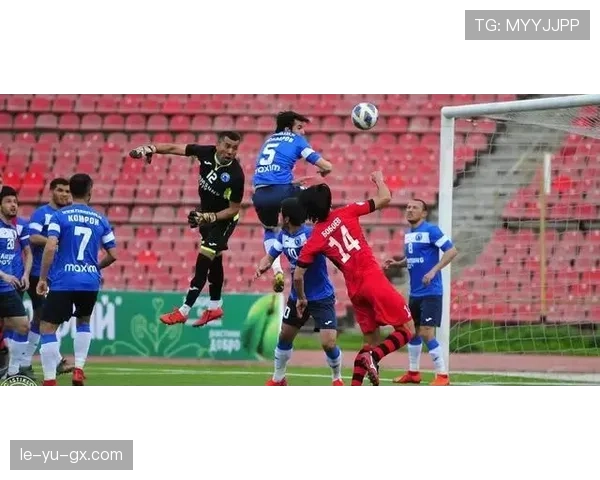 从法乙无名小卒到英超冠军核心：坎特的逆袭之路