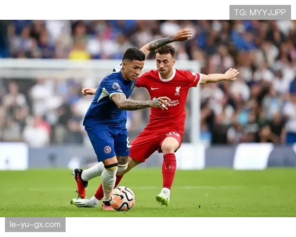 内切与传中结合：萨卡的进攻手段