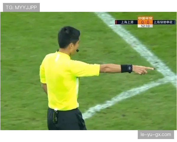 任意球快发规则拆解:什么情况下允许不等哨声直接开球? 任意球快发规则拆解:什么情况下允许不等哨声直接开球?