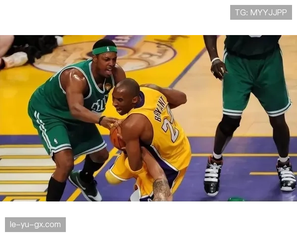 皮尔斯单打不如科比却更擅无球造分